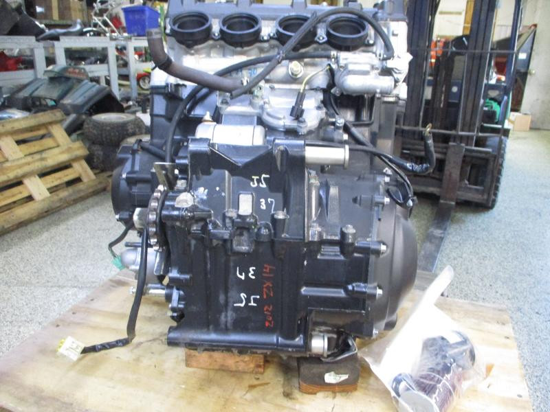 12 Kawasaki Ninja ZX-14R ZX14 Engine Motor 14,129mi - cyclesrus.net